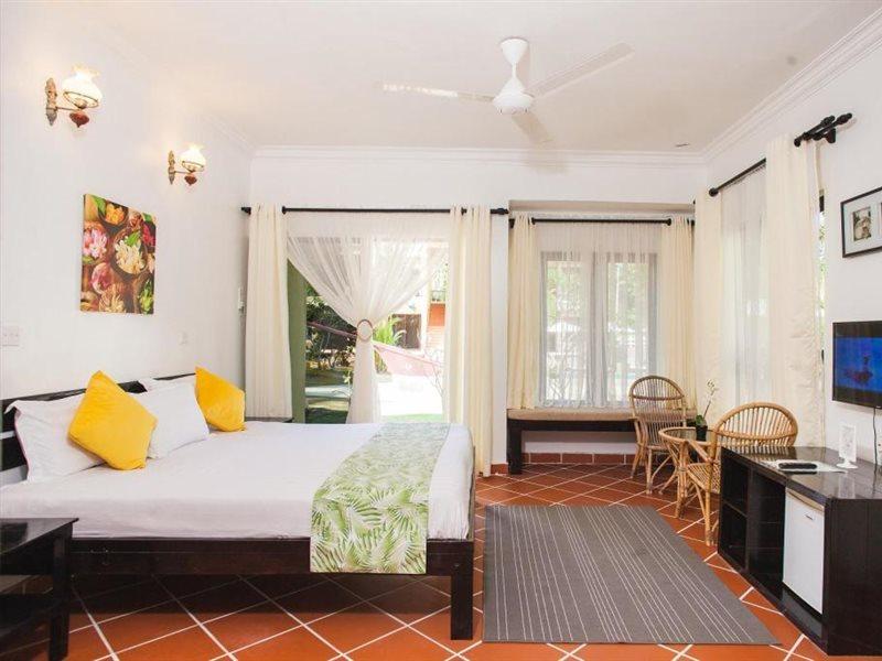 อันจุงัน บีช รีสอร์ต Hotel กัมปุง ตาลุค นิปาห์ ภายนอก รูปภาพ