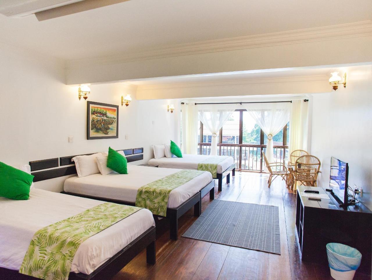อันจุงัน บีช รีสอร์ต Hotel กัมปุง ตาลุค นิปาห์ ภายนอก รูปภาพ