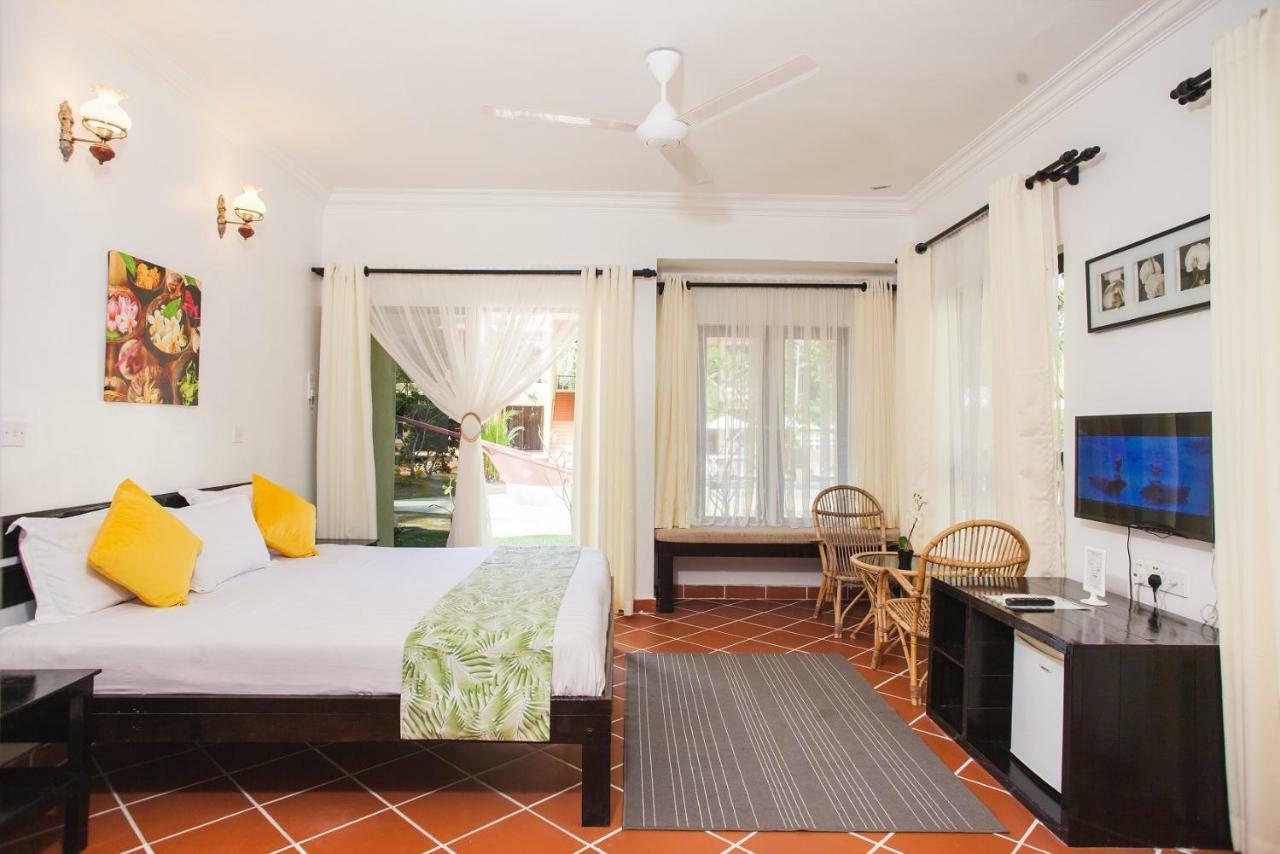 อันจุงัน บีช รีสอร์ต Hotel กัมปุง ตาลุค นิปาห์ ภายนอก รูปภาพ